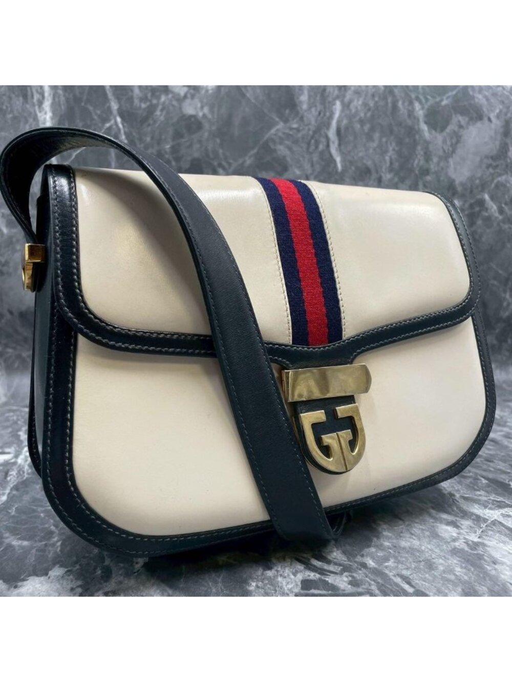 Gucci Sherry Line Shoulder Bag White Navy Leather